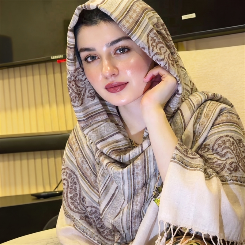 Vintage Fashion Ladies - Vintage Paisley Print Hijab Fashion Scarf