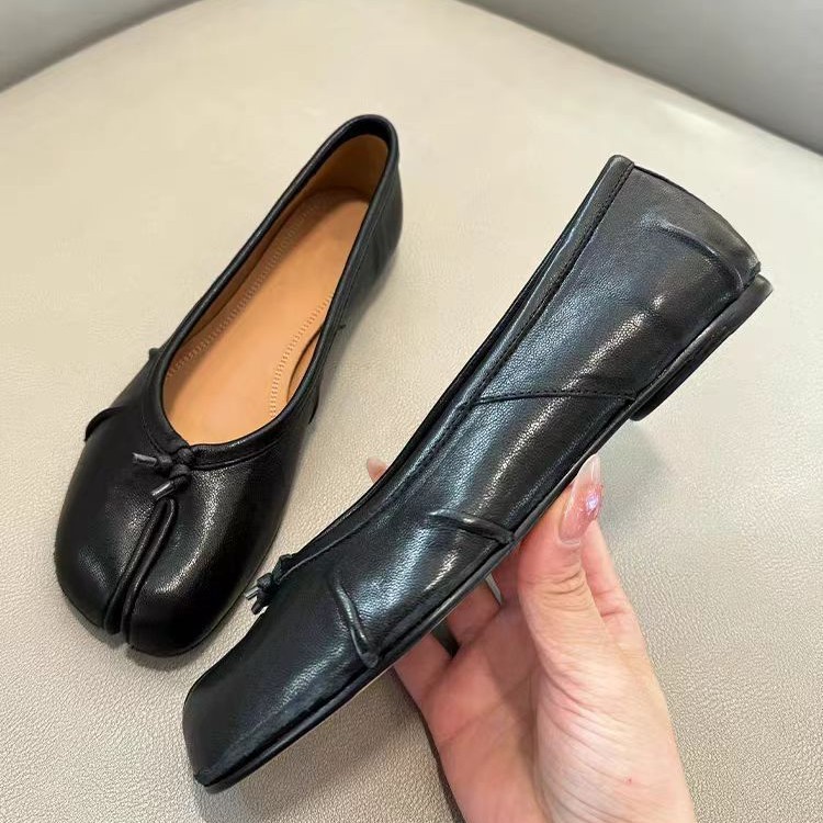 Vintage Fashion Ladies - Fashion Split Toe Flat Hoof Mary