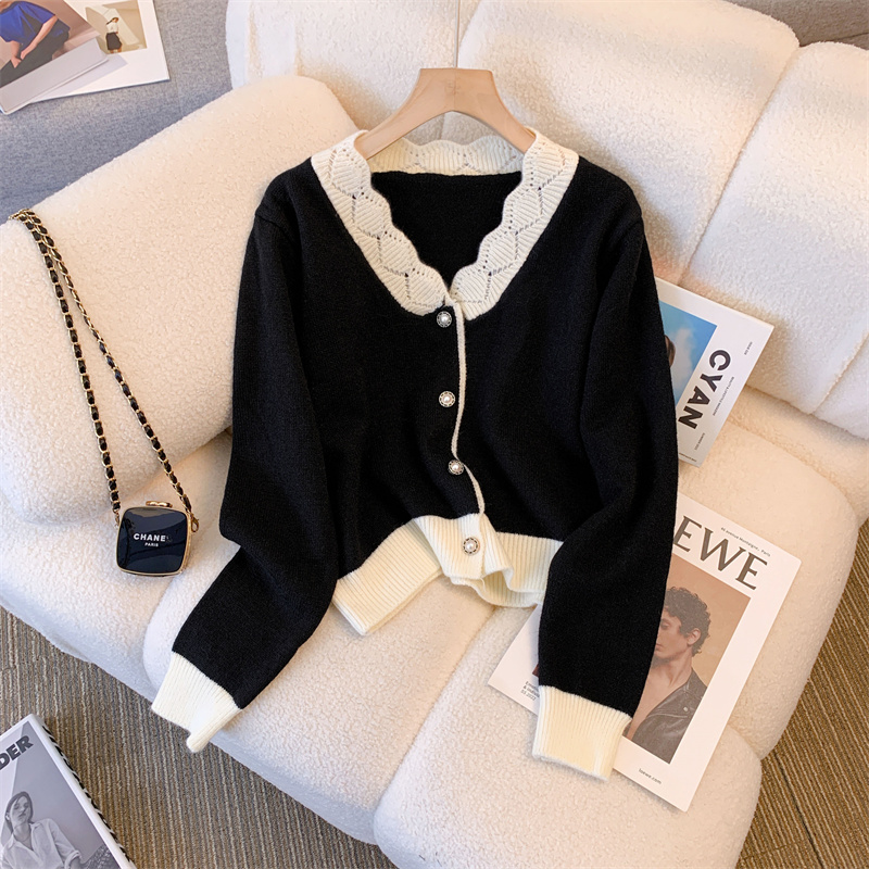 Crop Cardigan Vintage - Women's Black Gothic Cropped Cardigan Sweater