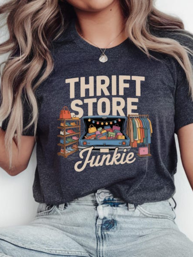 Vintage Thrift Store T-Shirt - - Vintage Fashion Thrift 评论和价格