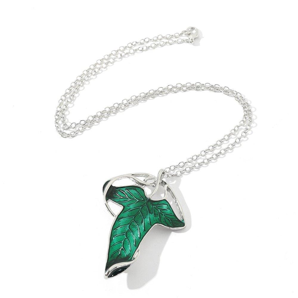 Vintage Green Leaf Pendant Nec - Vintage Fashion Aesthetic 评论和价格