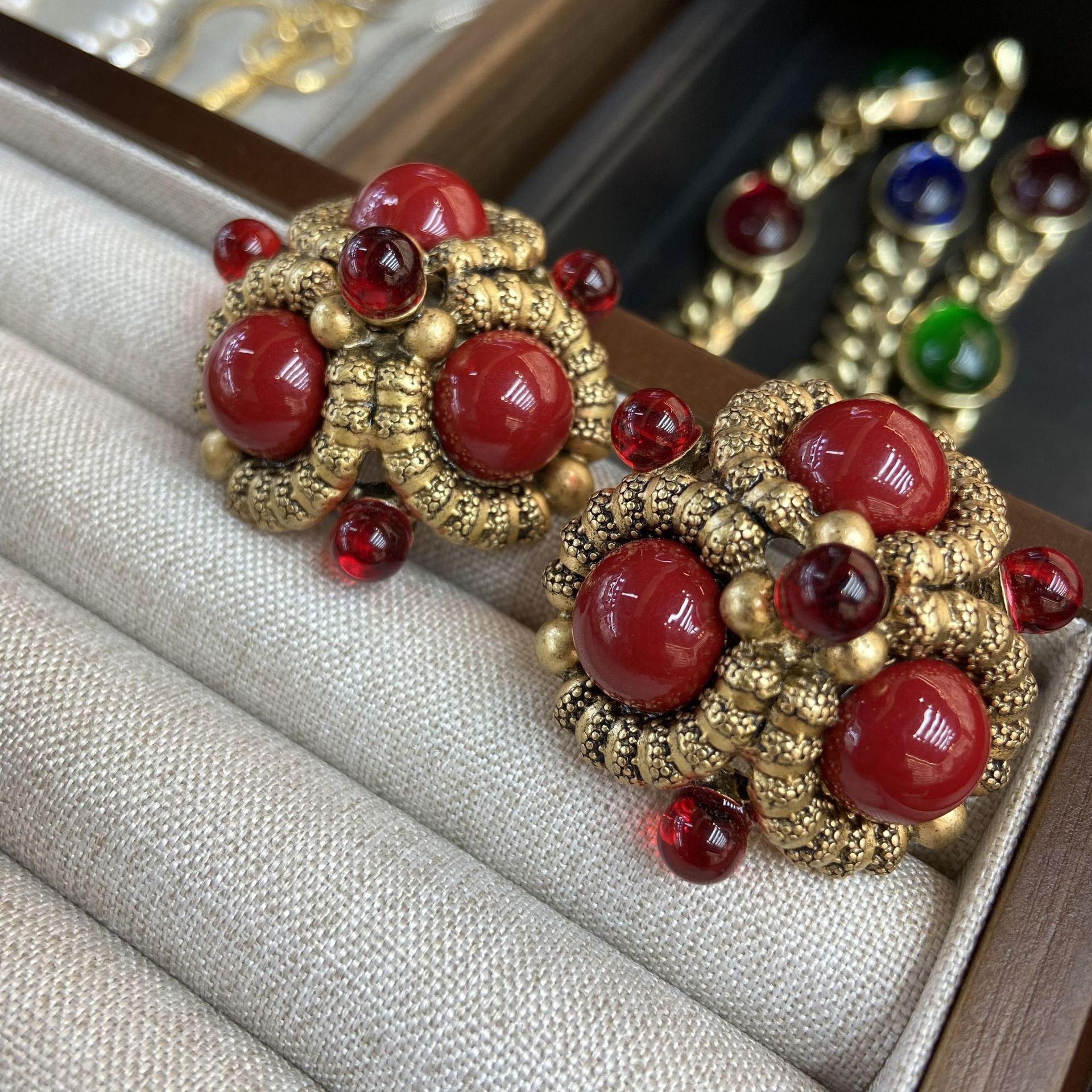 2025 Red lantern pearls tiktok - Vintage Fashion Tiktok 评论和价格
